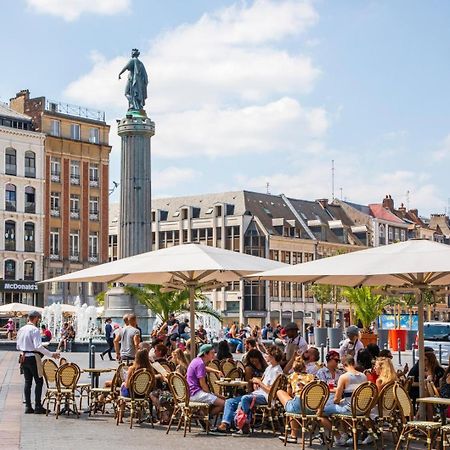 Vieux Lille Appartement Spacieux Et Equipe Esterno foto